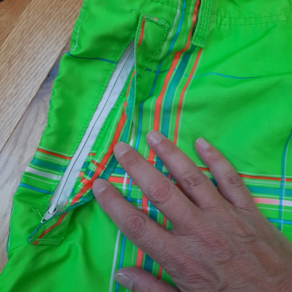 360Surf board shorts - Picture 2 of 6